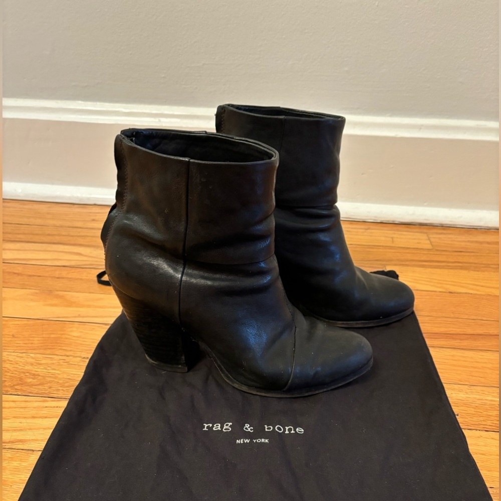 Rag & Bone Newbury leather ankle boot in Black size 37.5